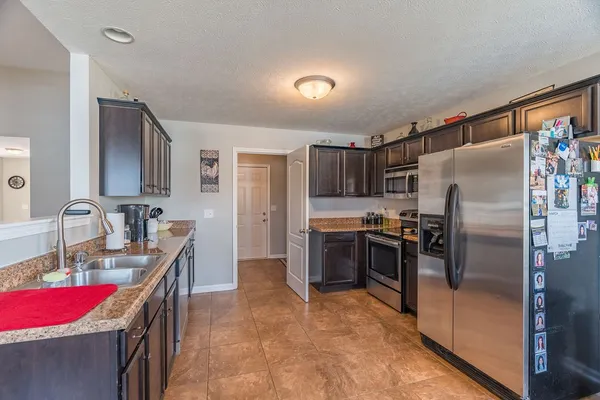 $279,900 | 97 Weathers Avenue, Elkton, KY 42220