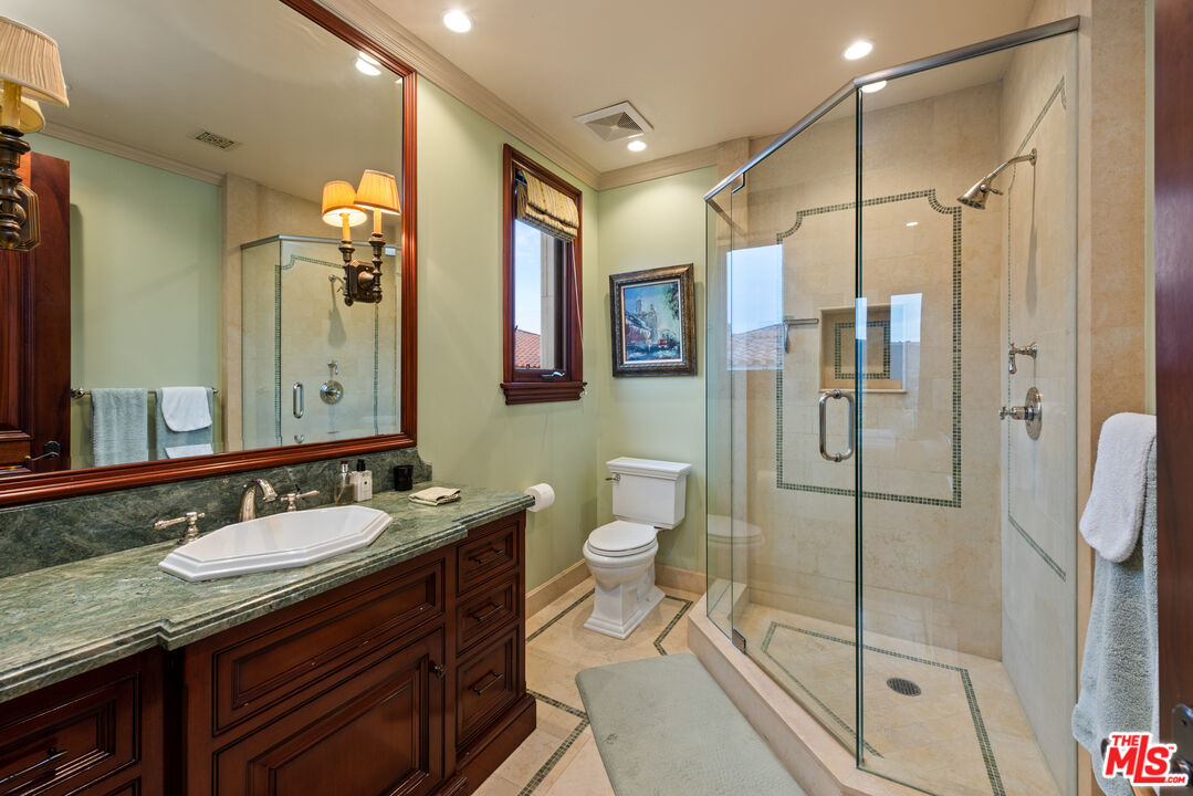 2108 Stratford Circle Los Angeles, CA 90077 - Photo 18 of 29