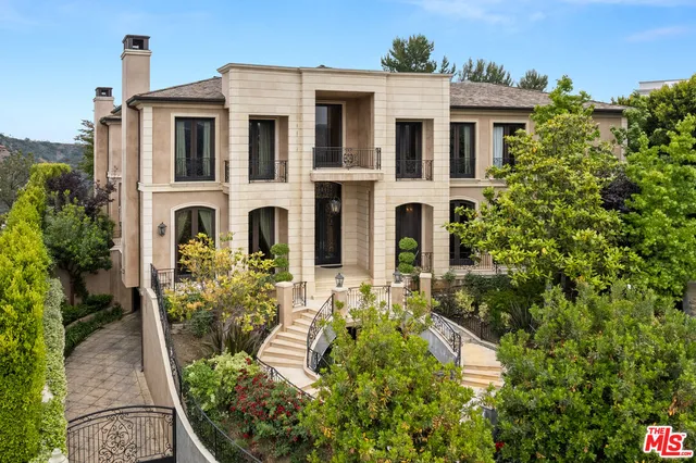 $12,449,000 | 2108 Stratford Circle, Los Angeles, CA 90077