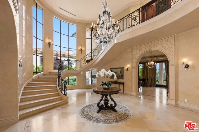 $12,449,000 | 2108 Stratford Circle, Los Angeles, CA 90077