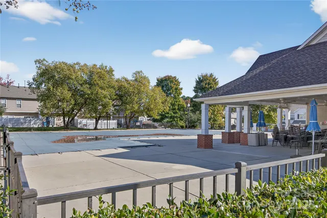 a view of outdoor space yard and patio