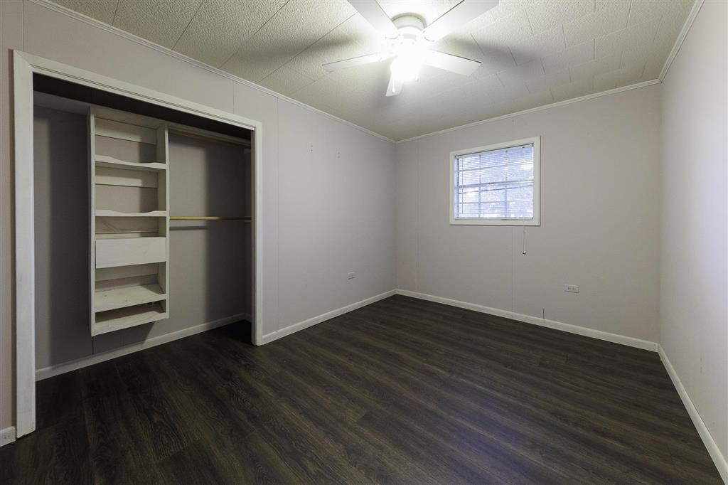 19546 Highway 102 Jennings, LA 70546 - Photo 17 of 23