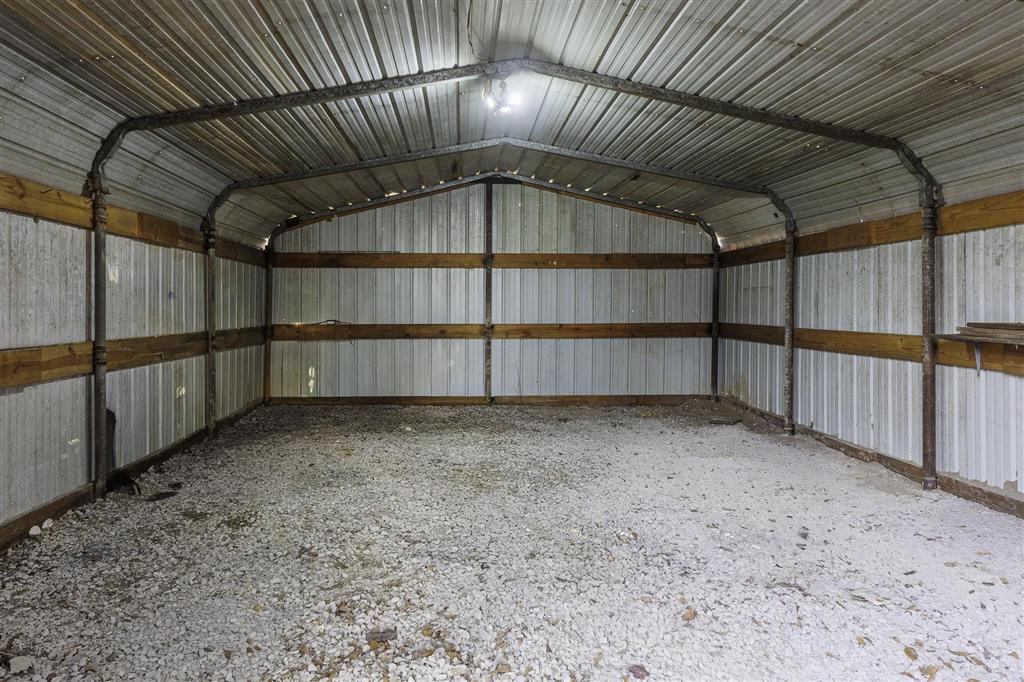 19546 Highway 102 Jennings, LA 70546 - Photo 3 of 23