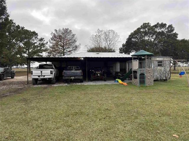 $210,000 | 19546 Highway 102, Jennings, LA 70546