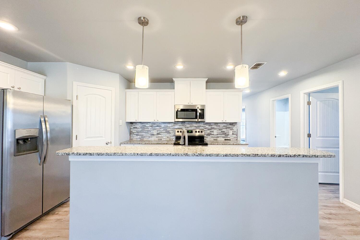 1217 North Chicago Avenue Lubbock, TX 79416 - Photo 4 of 31 7