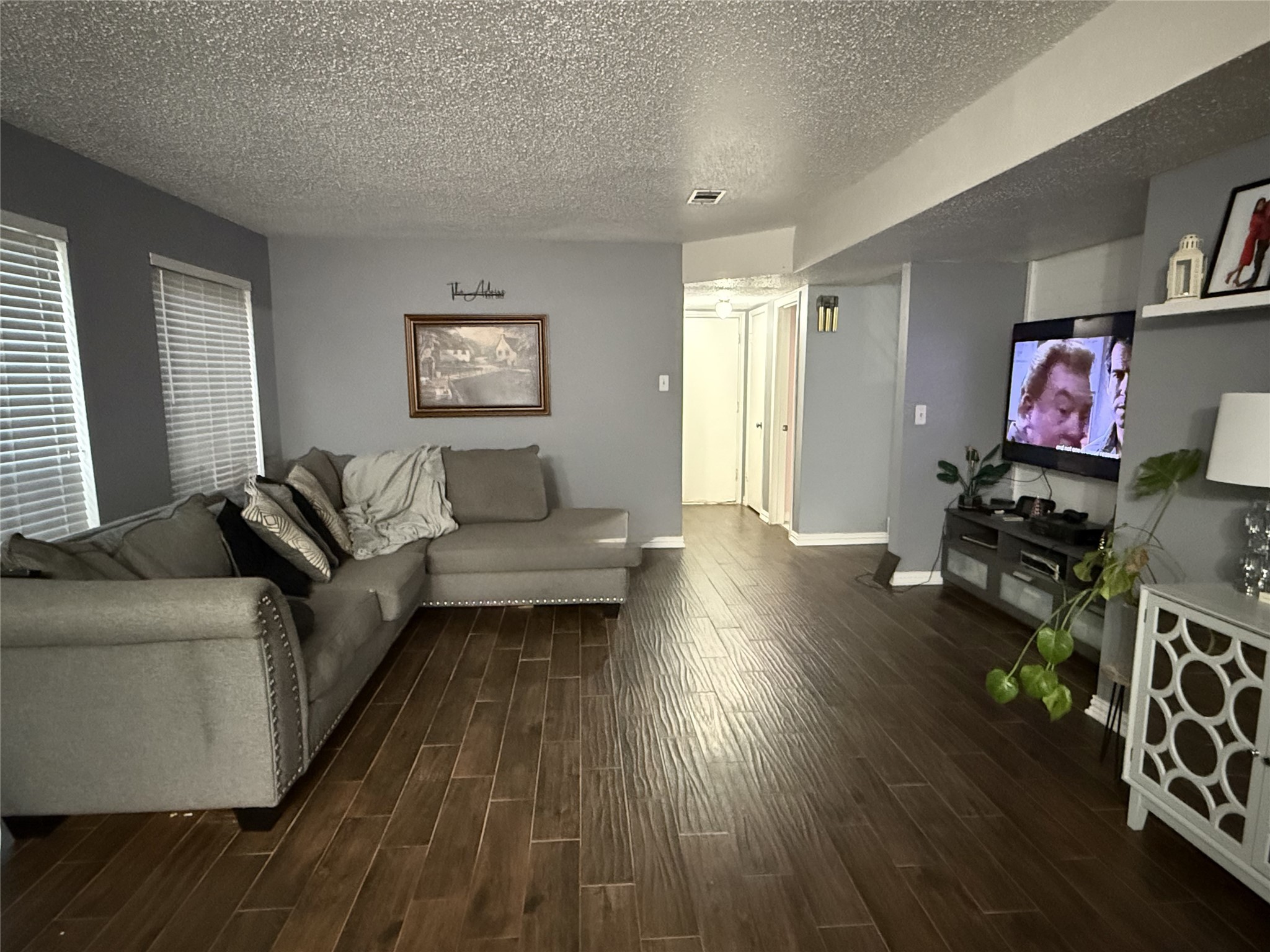 4211 Bridledon Lane Houston, TX 77014 - Photo 8 of 17