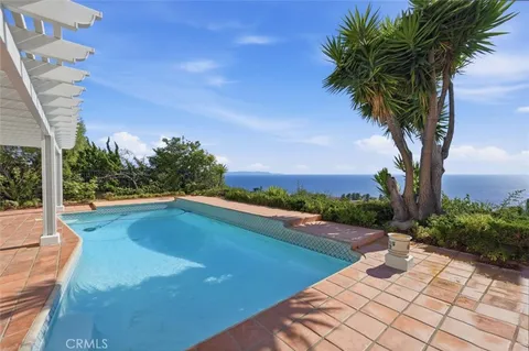 $2,500,000 | 30243 Calle De Suenos, Rancho Palos Verdes, CA 90275