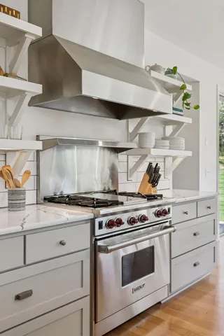 $849,900 | 1631 Deephaven Drive, Woodbury, MN 55129