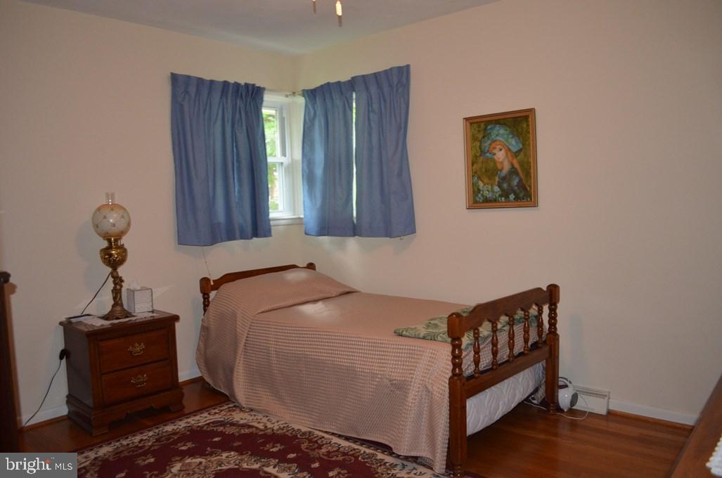 795 Woodberry Road York, PA 17403 - Photo 15 of 29 Gallery Image 15