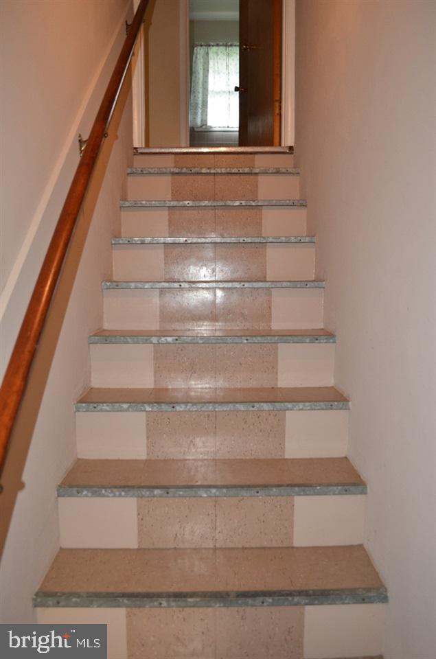 795 Woodberry Road York, PA 17403 - Photo 17 of 29 Gallery Image 17