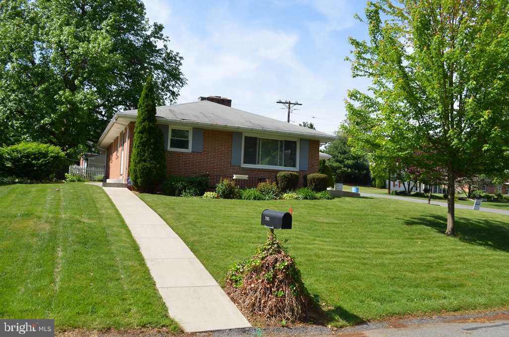 795 Woodberry Road York, PA 17403 - Photo 29 of 29 Gallery Image 29