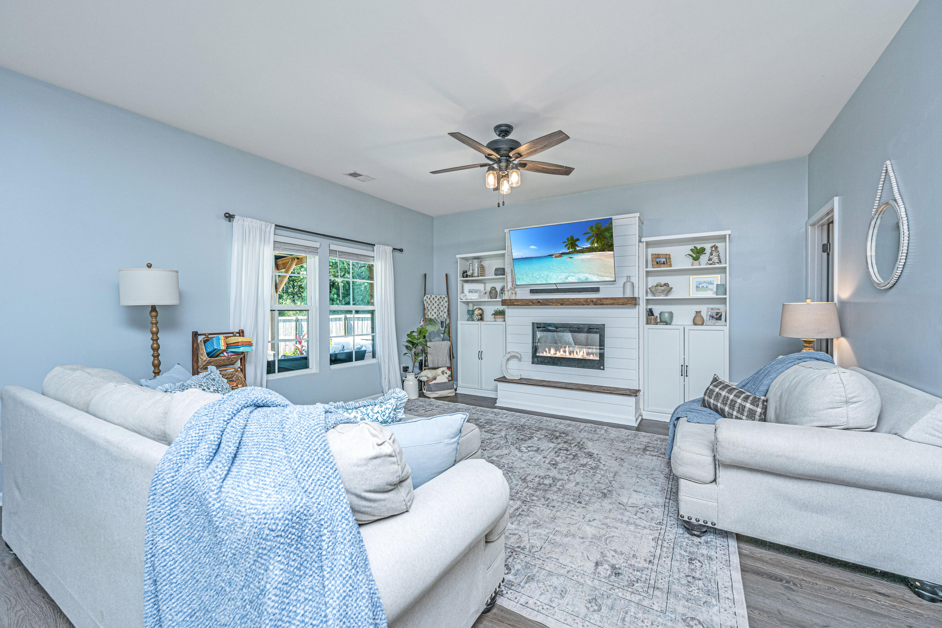 437 Spanish Wells Road Summerville, SC 29486 - Photo 5 of 21