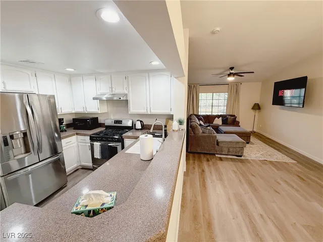 $2,950 | 2865 Destino Lane, Henderson, NV 89074