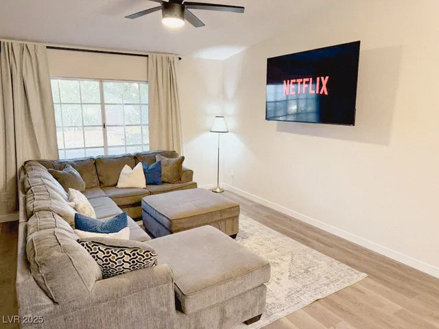 $2,950 | 2865 Destino Lane, Henderson, NV 89074