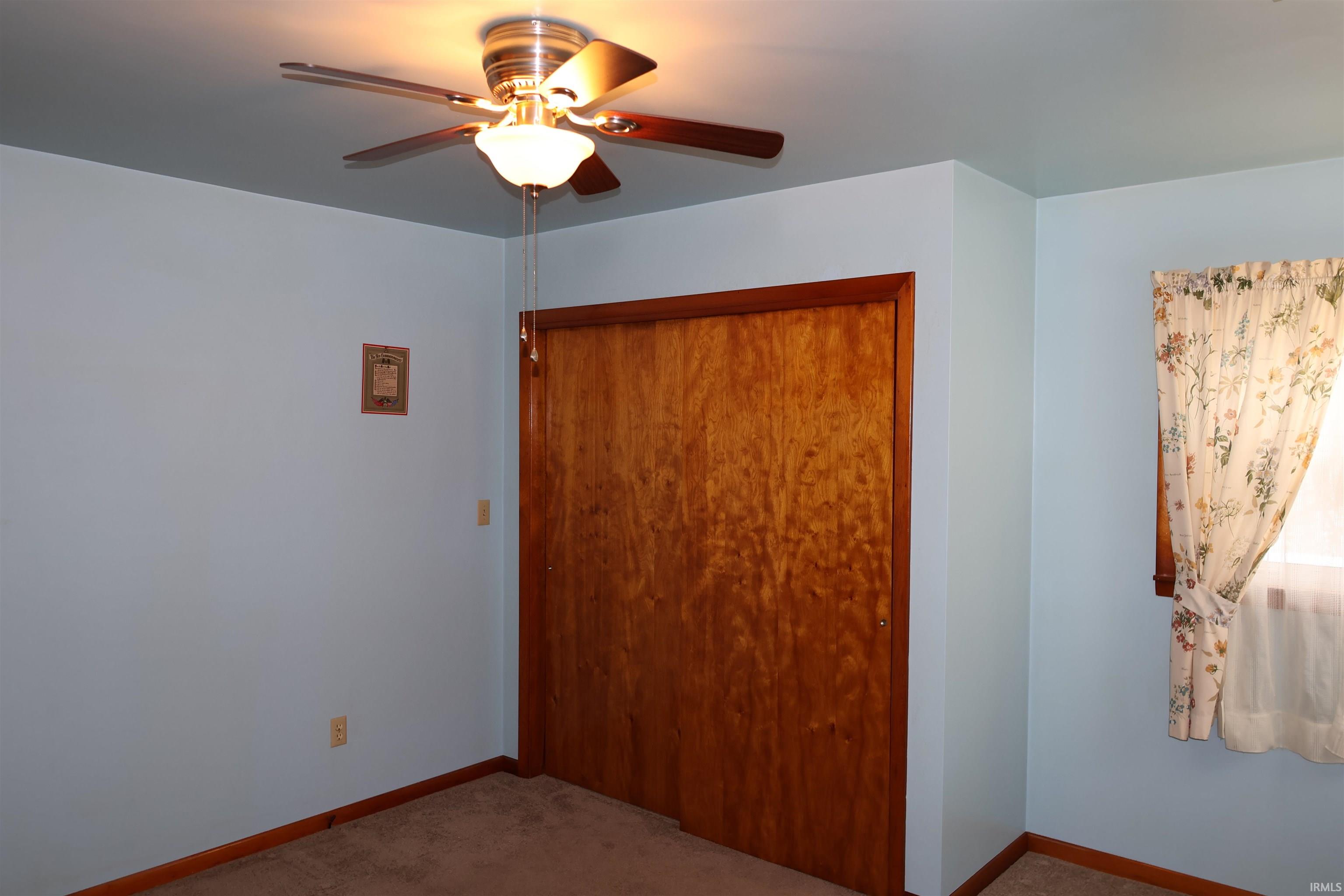 717 Walnut Street Shoals, IN 47581 - Photo 22 of 36