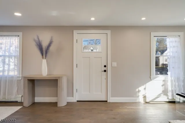 $4,950 | 21 Lombardy Place, Maplewood, NJ 07040