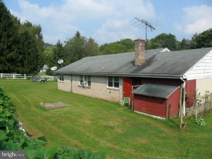 226 Swamp Road Morgantown, PA 19543 - Photo 8 of 15 Gallery Image 8