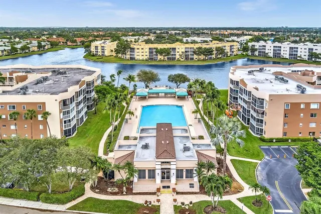 $215,000 | 7377 Granville Drive, Unit 311, Fort Lauderdale, FL 33321