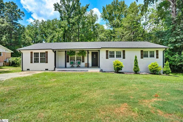 $275,000 | 273 Sunset Boulevard, Clinton, SC 29325