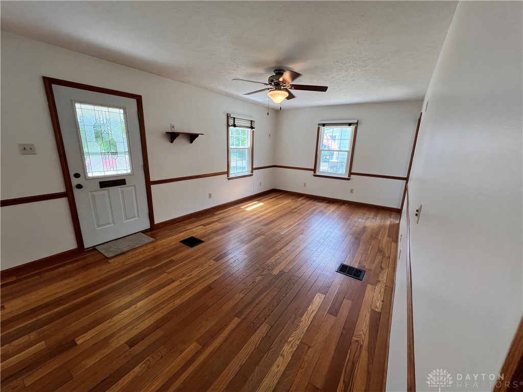 1457 Cardington Road Dayton, OH 45409 - Photo 12 of 30 Living Room towards Kitchen