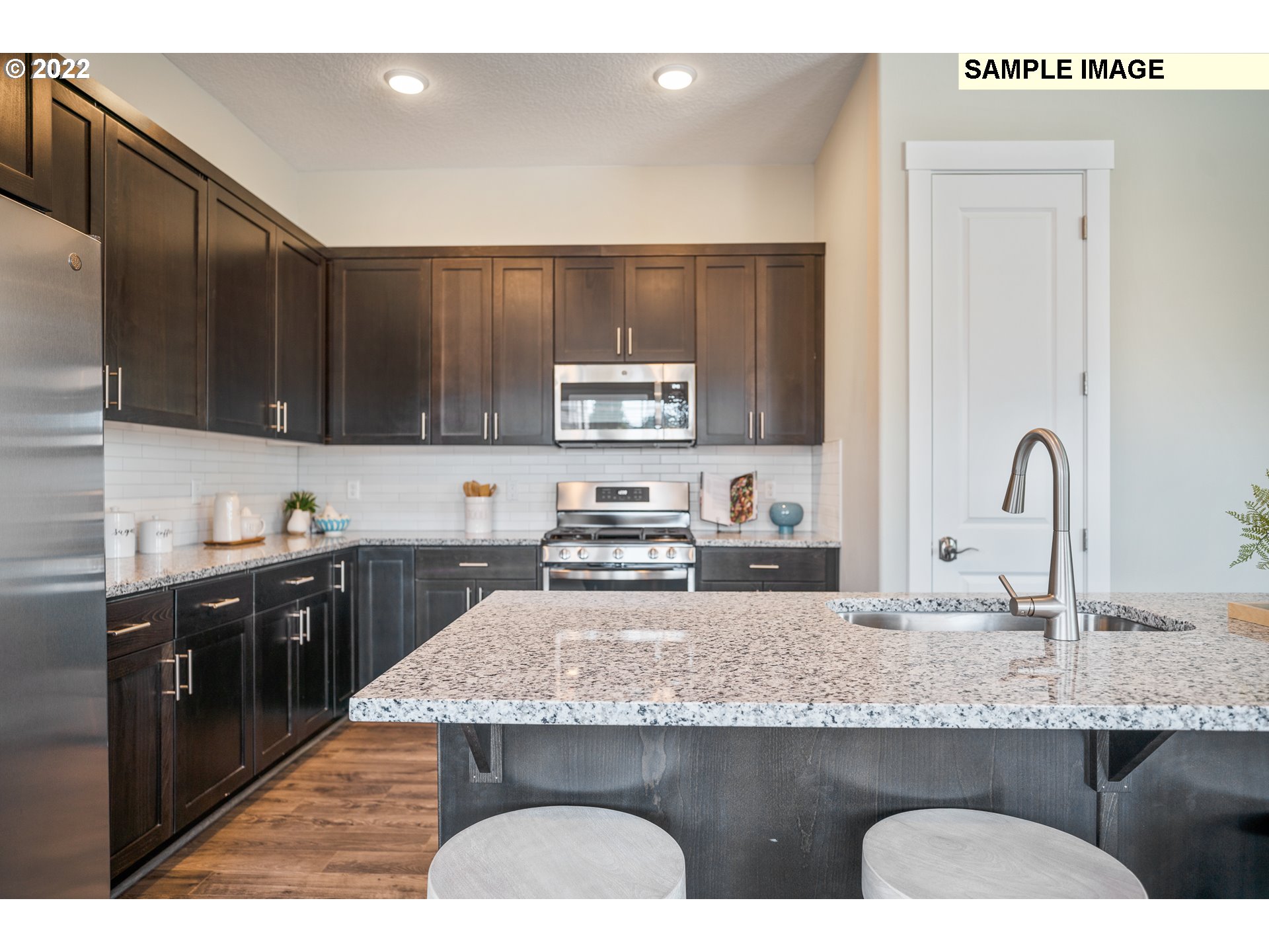 15370 Northwest Ridgeline Street Portland, OR 97229 - Photo 10 of 29 Gallery Image 10