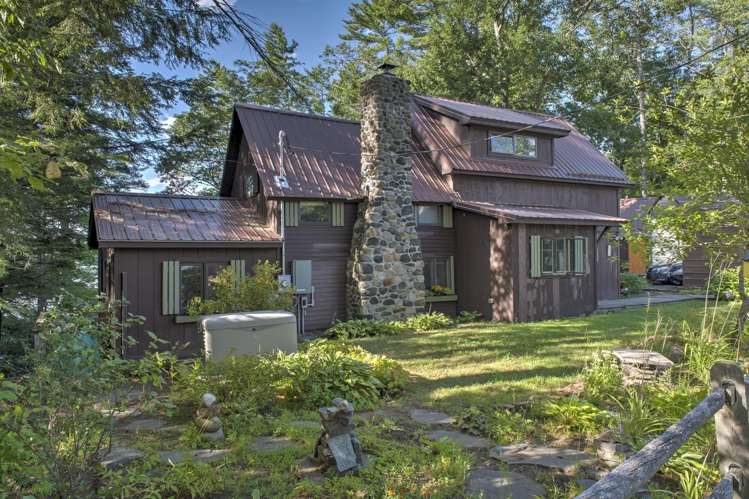 39 Headlands Road Winchester, NH 03470 - Photo 1 of 33