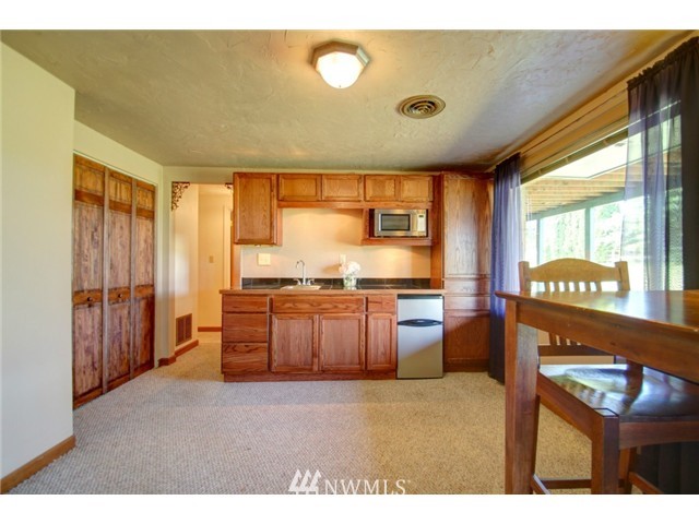 9774 Collins Road Sedro-Woolley, WA 98284 - Photo 18 of 24 Gallery Image 18