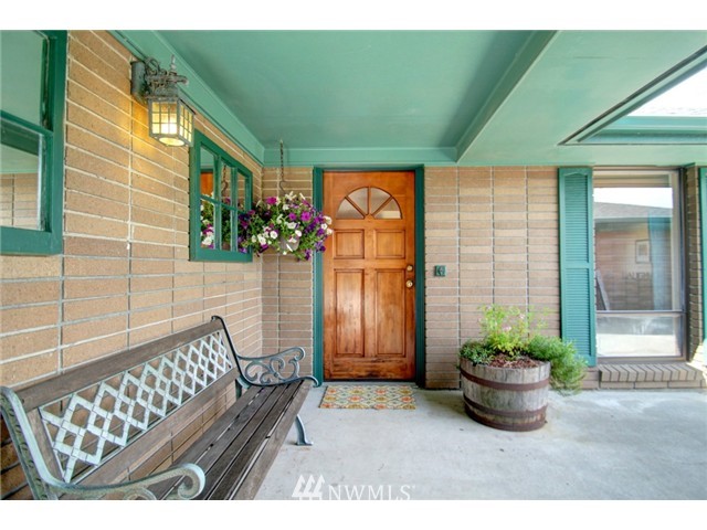 9774 Collins Road Sedro-Woolley, WA 98284 - Photo 6 of 24 Gallery Image 6