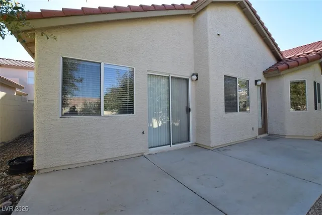 $1,975 | 2260 Ramsgate Drive, Henderson, NV 89074