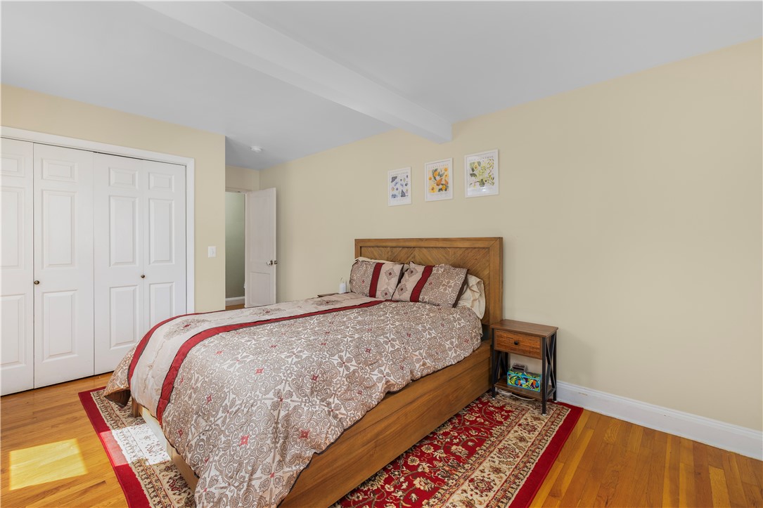106 Martin Street Pawtucket, RI 02861 - Photo 17 of 33