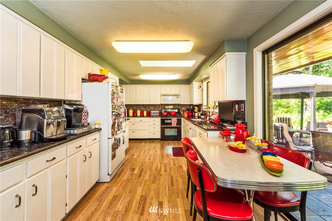 20655 Prairie Road Sedro-Woolley, WA 98284 - Photo 9 of 23 Gallery Image 9