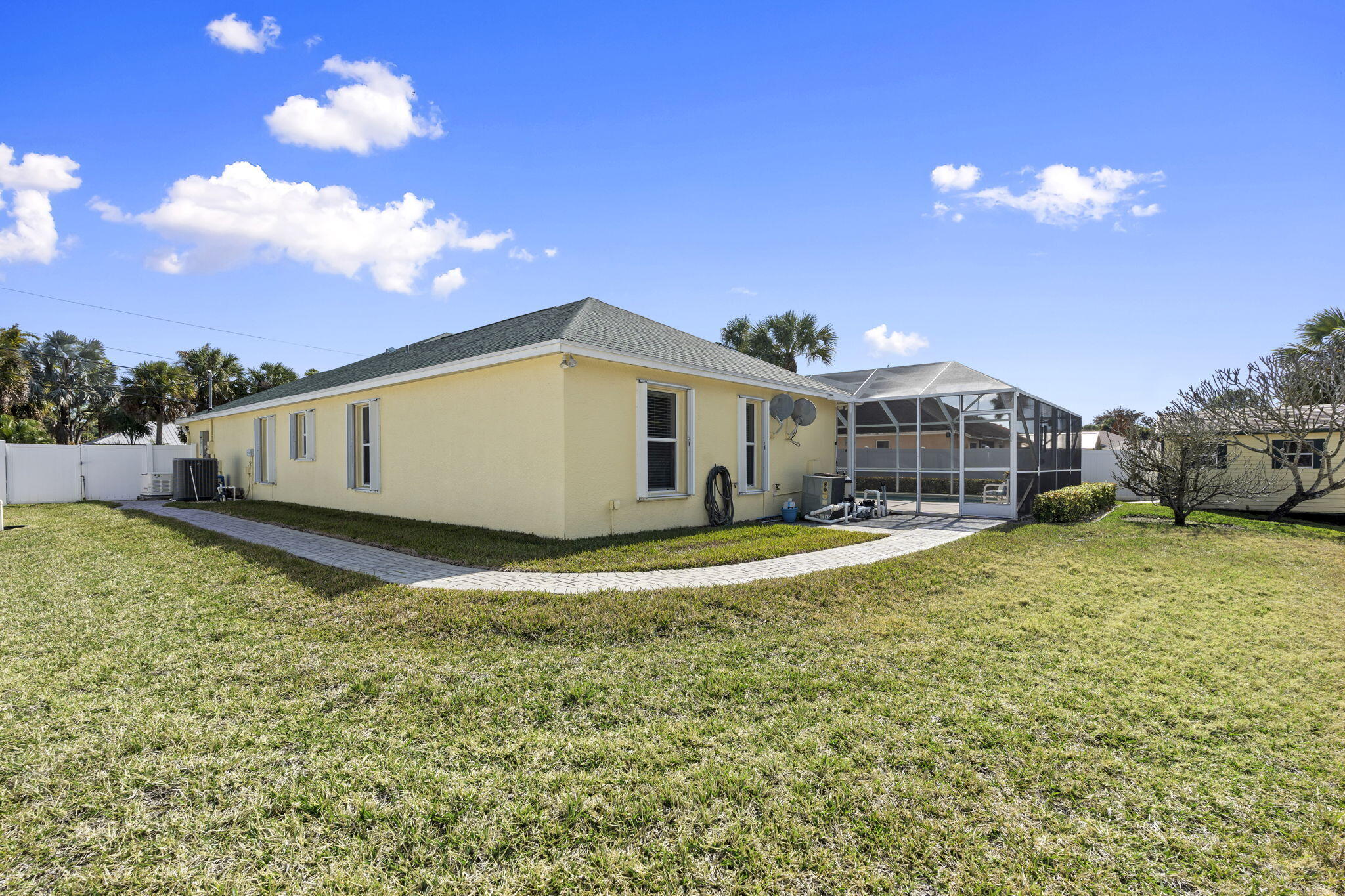 2092 Southwest Villanova Road Port St. Lucie, FL 34953 - Photo 4 of 35 4