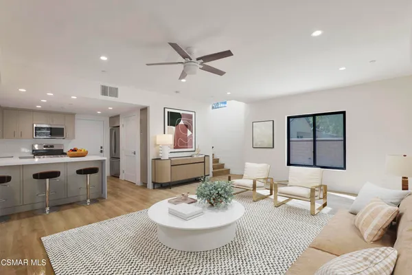 $4,300 | 3190 Los Robles Road, Unit A, Thousand Oaks, CA 91362