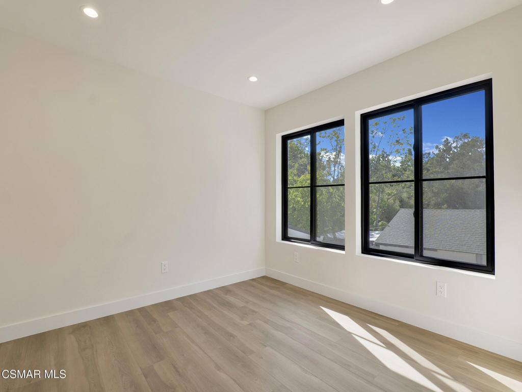 3190 Los Robles Road, Unit A Thousand Oaks, CA 91362 - Photo 22 of 24