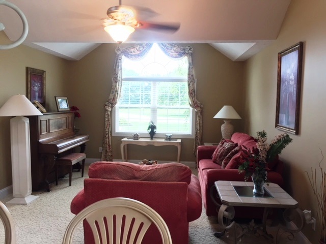 1336 Lakeview Bend Rochester, IN 46975 - Photo 3 of 36