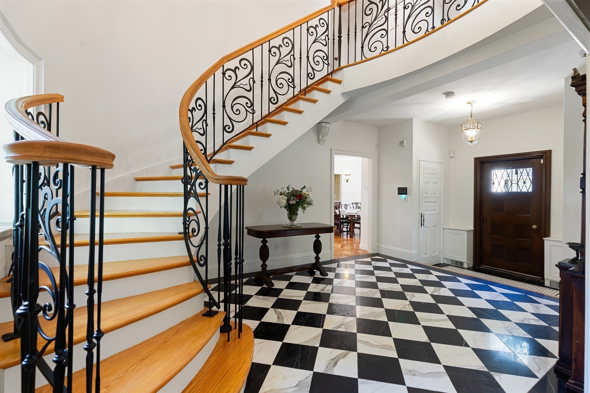 9 Galloupes Point Road Swampscott, MA 01907 - Photo 21 of 42 Gallery Image 21