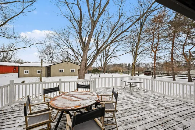 $3,000 | 325 West Delhi Road, Ann Arbor, MI 48103