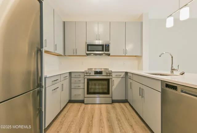 $2,400 | 700 Bangs Avenue, Unit 308, Asbury Park, NJ 07712