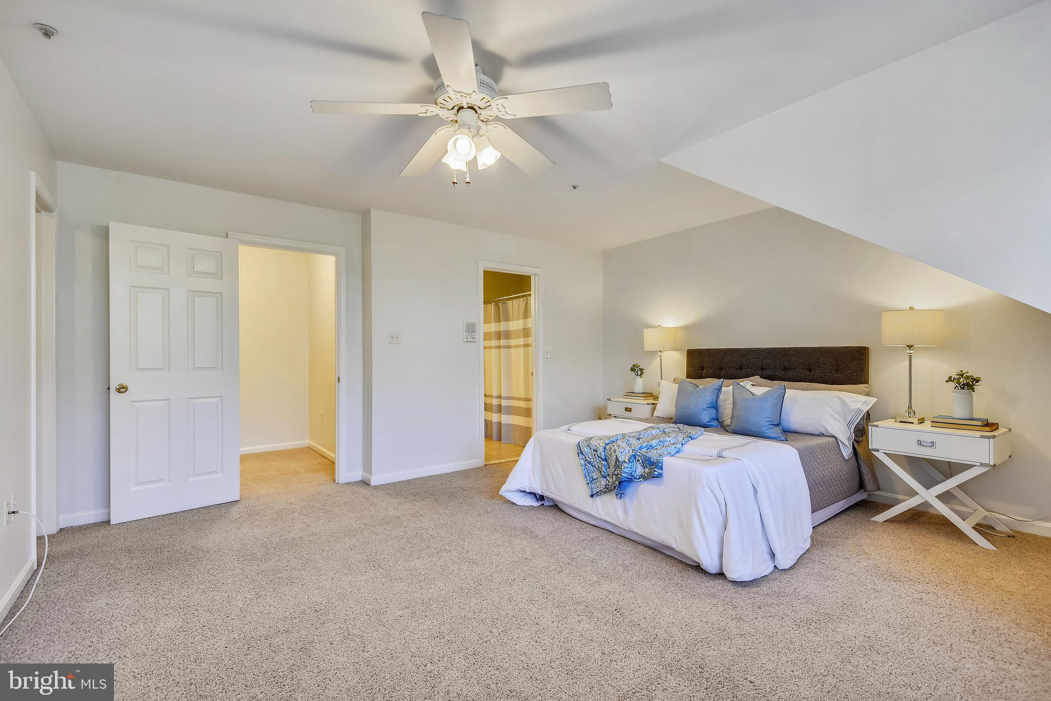 8719 Spring Brook Way Odenton, MD 21113 - Photo 29 of 60 plenty of space for additional sitting area