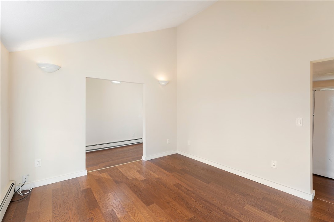 402 Middlebridge Road South Kingstown, RI 02879 - Photo 19 of 50 Gallery Image 19