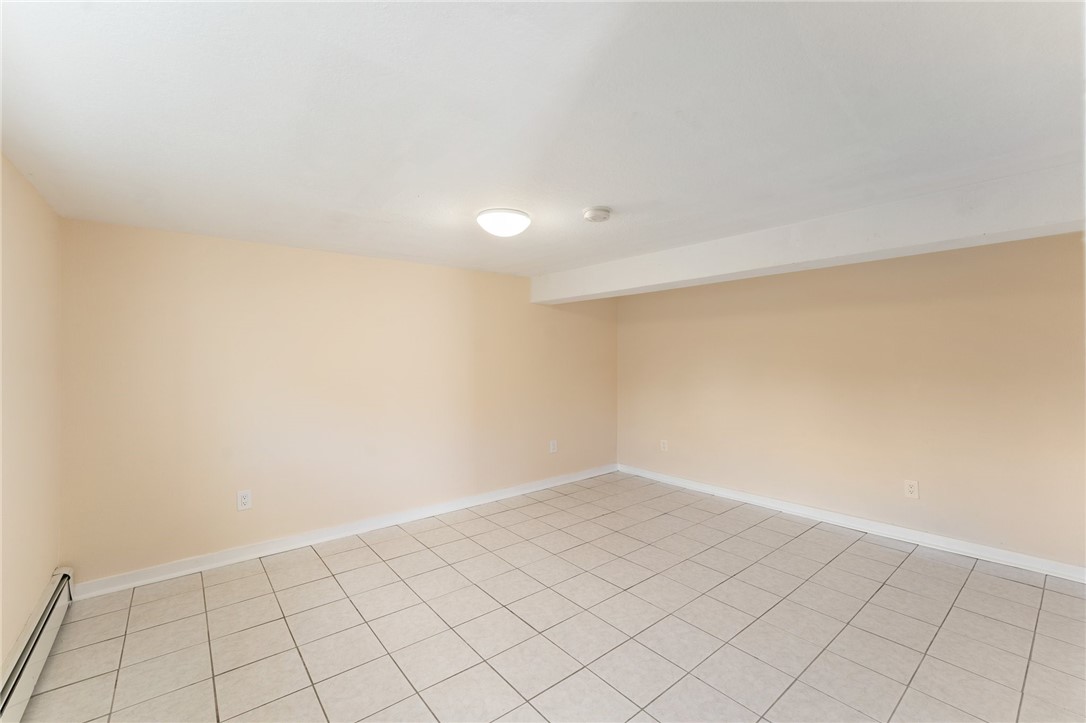 402 Middlebridge Road South Kingstown, RI 02879 - Photo 27 of 50 Gallery Image 27