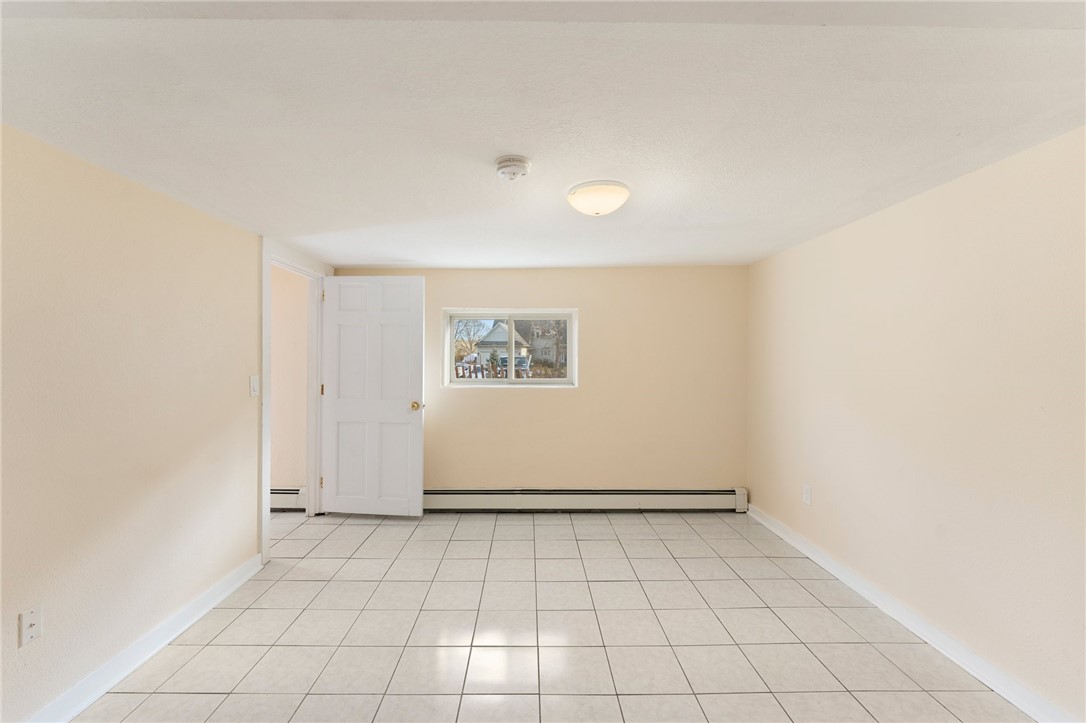 402 Middlebridge Road South Kingstown, RI 02879 - Photo 28 of 50 Gallery Image 28
