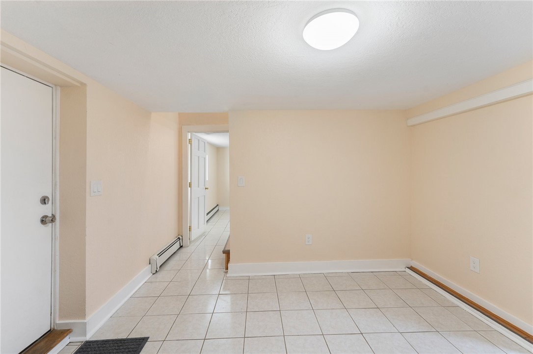 402 Middlebridge Road South Kingstown, RI 02879 - Photo 33 of 50 Gallery Image 33
