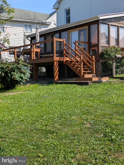 420 Locust Street Burnham, PA 17009 - Photo 45 of 59 front view of a house with a big yard