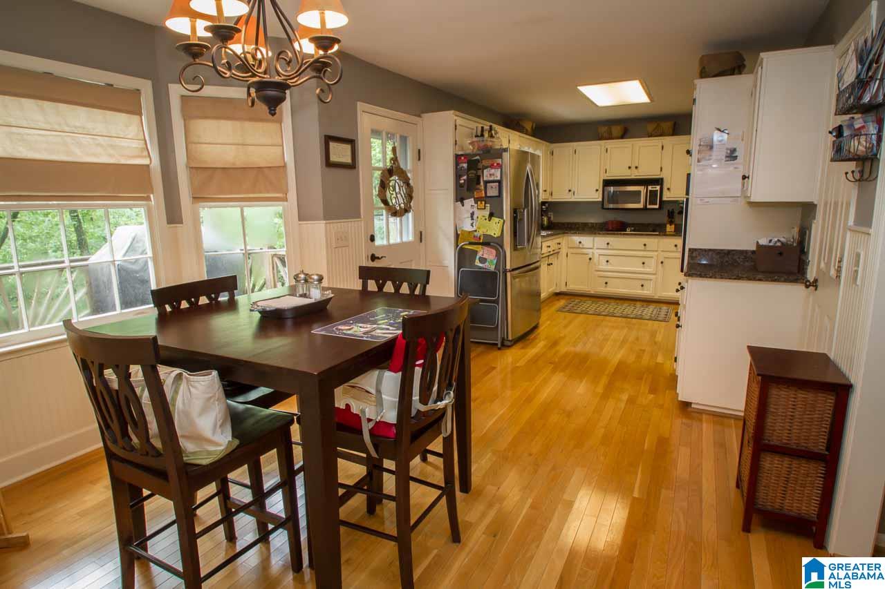 2157 Partridge Berry Road Birmingham, AL 35244 - Photo 10 of 33