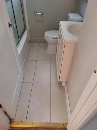 $2,500 | Peralta Street, Hayward, CA 94541
