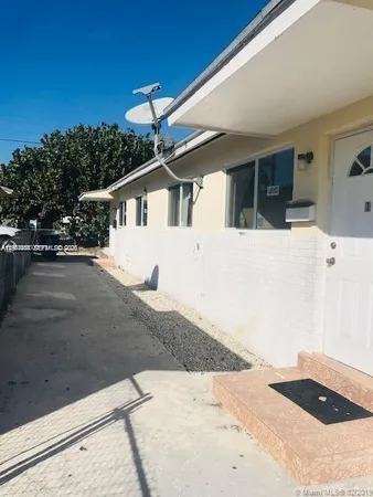 $625,000 | 752 Northwest 3rd Court, Hallandale Beach, FL 33009