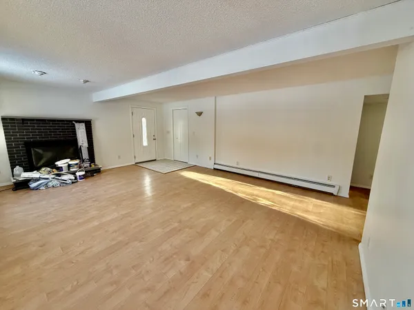 $2,800 | 79 Elmwood Heights, Unit B, Colchester, CT 06415