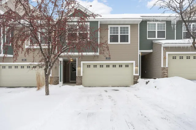 $2,300 | 15256 Maryland Avenue, Savage, MN 55378