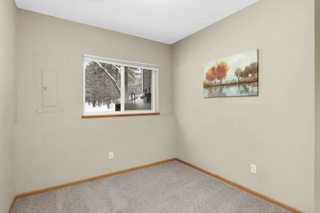 $2,300 | 15256 Maryland Avenue, Savage, MN 55378